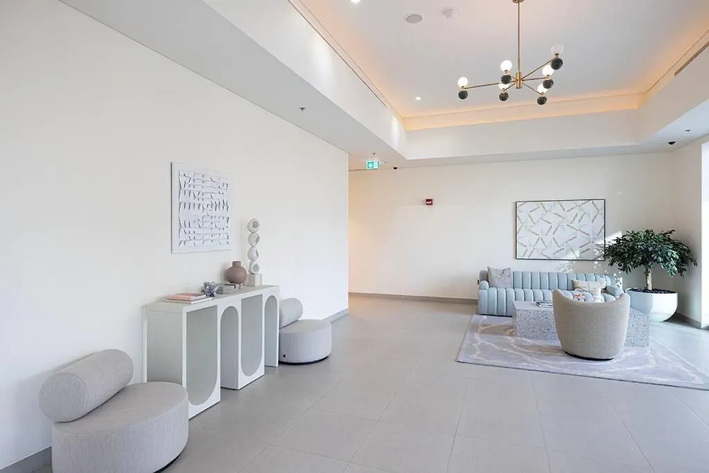 Downtown Sky High Luxury Apartment I City And Sea Views I Opp Dubai Mall Burj Khalifa Förenade Arabemiraten